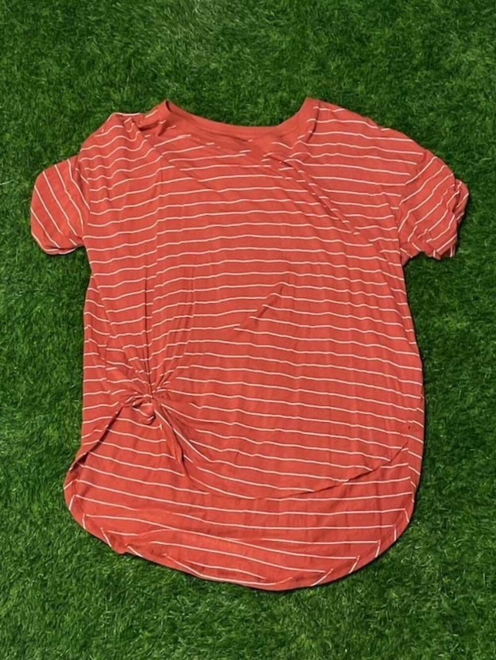 Time and Tru Women's Red Striped Knot Front Short Sleeve Tunic Tee